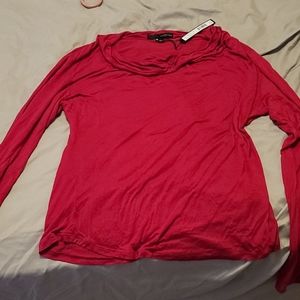 Scoop neck long sleeve blouse
